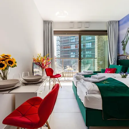 Apartamentygdansk Eu - Zurawie Ii - Iii דירה